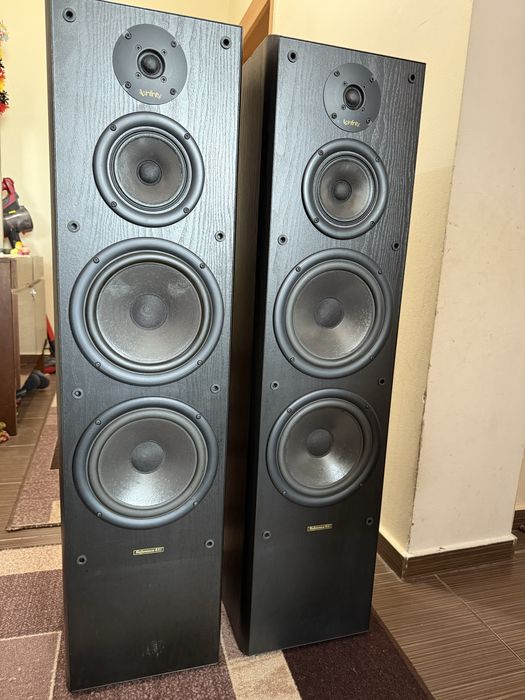 Infinity Refernce 61i Тонколони