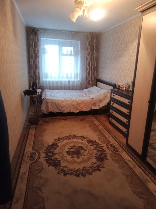 Продам 3-х комнатную м-н Айгуль