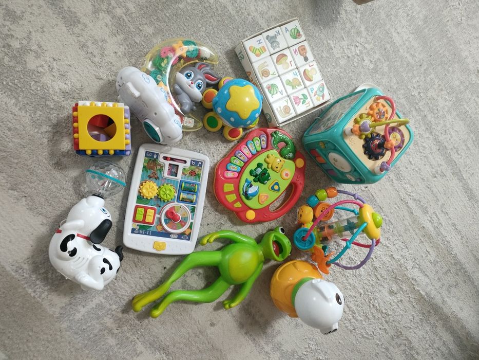 Продам детские игрушки, музыкальные, развивающие