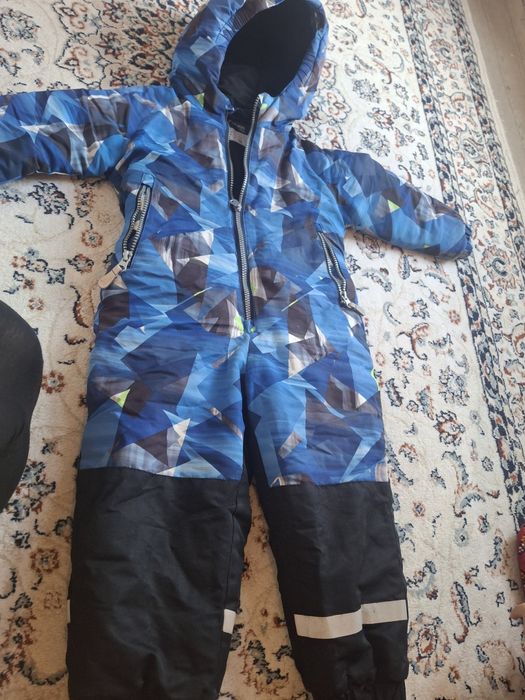 Комбинезон на мальчика 98 см