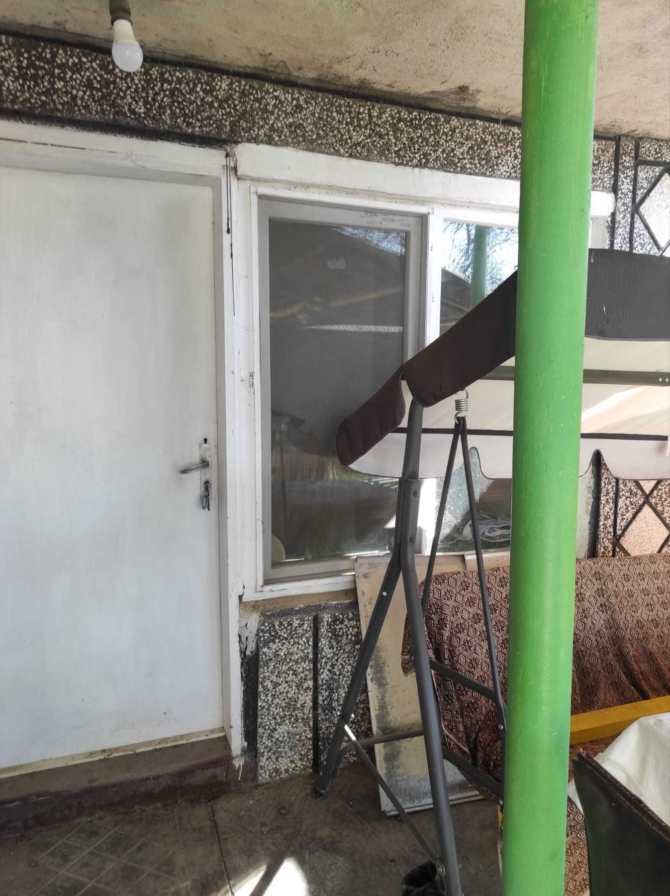 Продавам къща в село Казимир