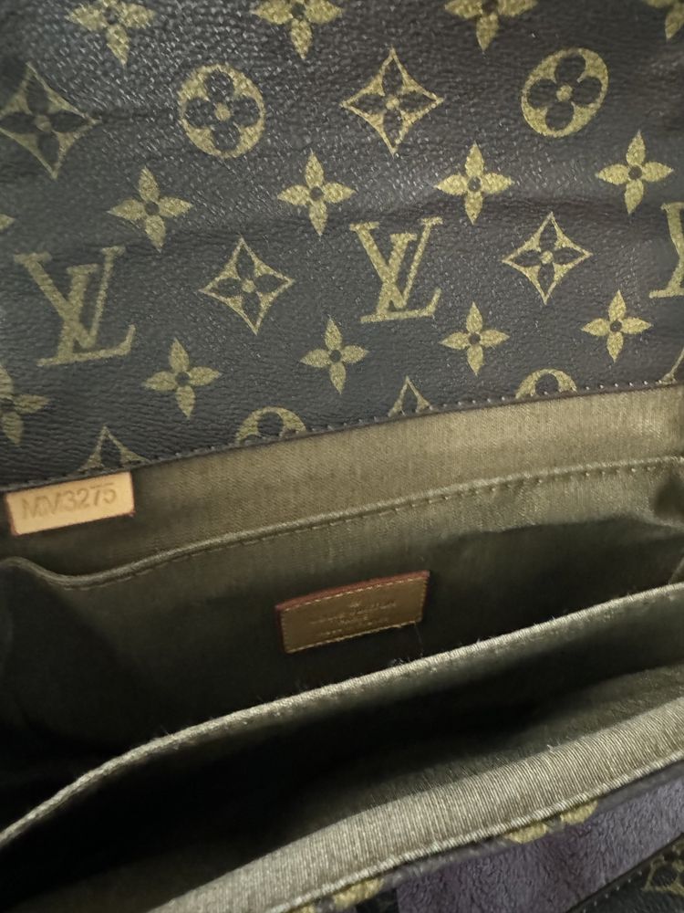 Чанта Louis Vuitton с дълга дръжка