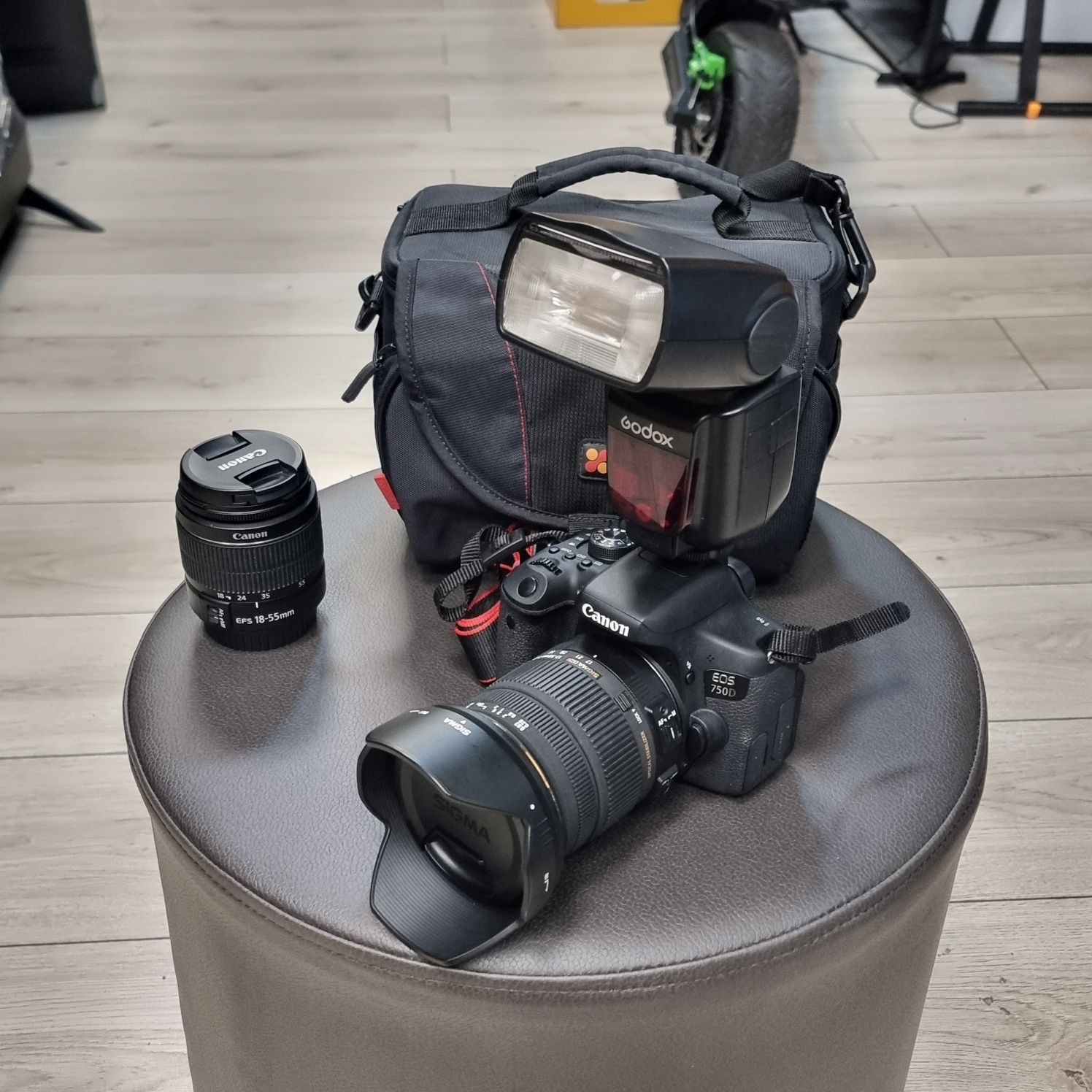 Amanet F28: Canon EOS 750D + Sigma 17-50mm Godox TT685, 18-55mm