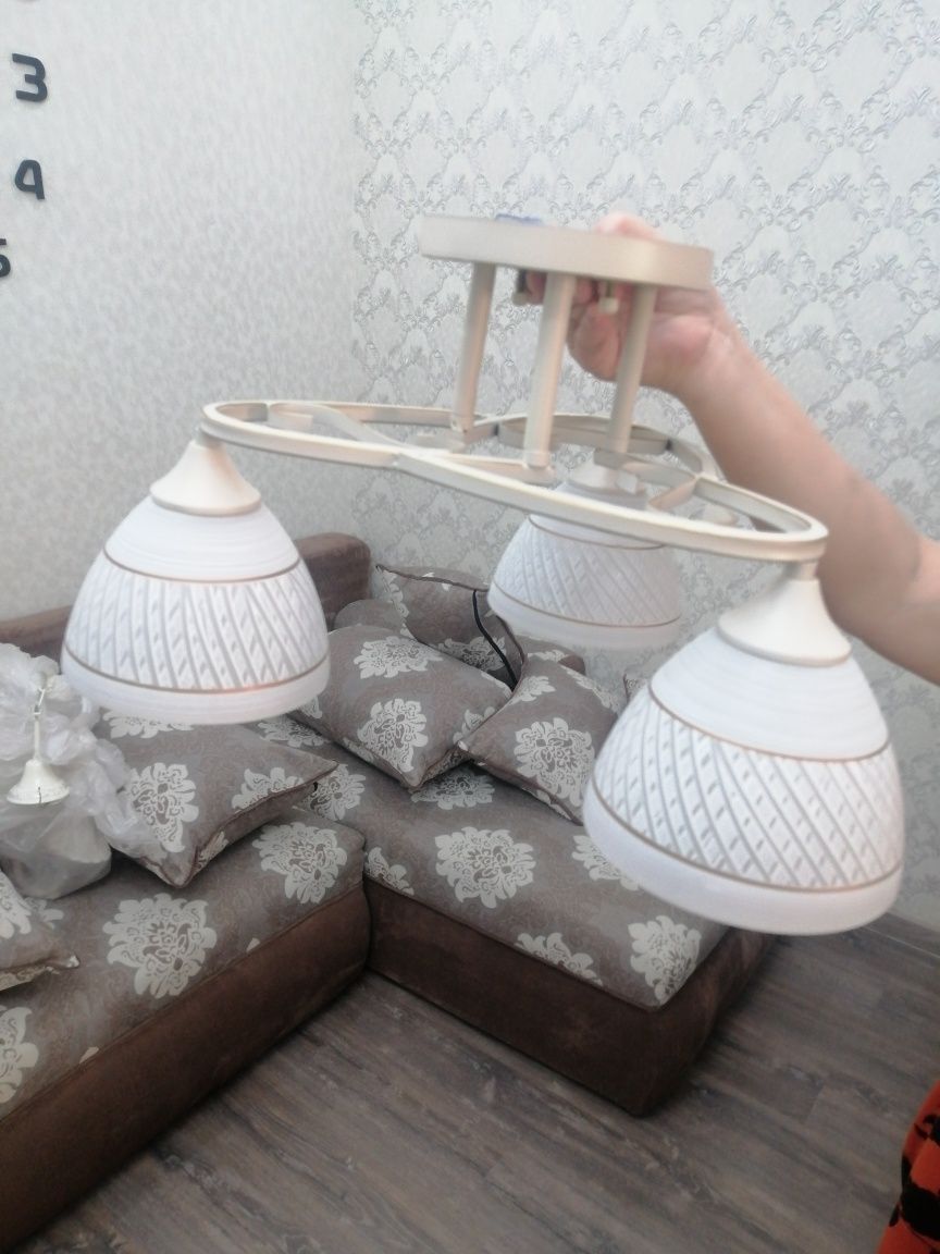Люстра 3х ражковая