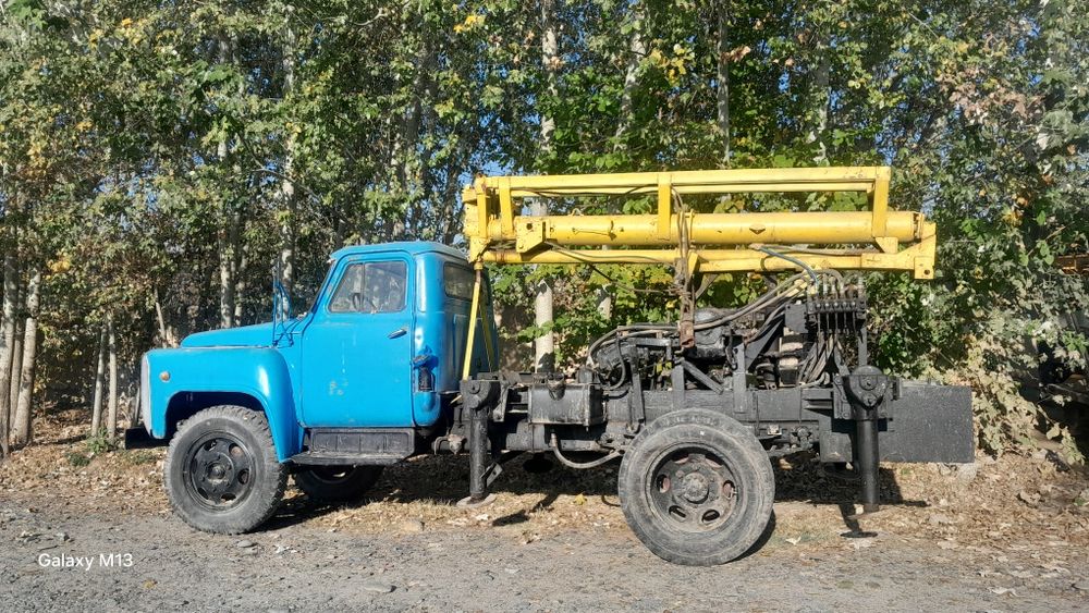 Gaz 52 sotiladi xolati zur moshina