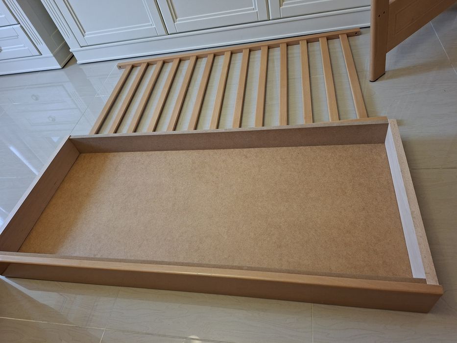 Бебешка кошара с матрак и спален комплект