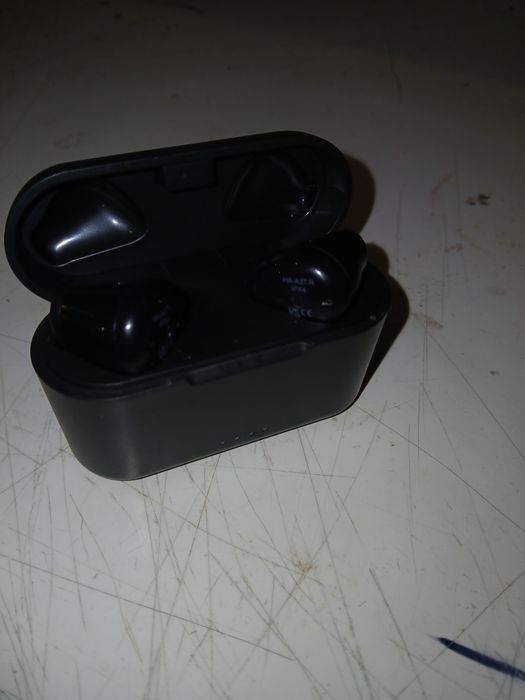 Vând casti firma JVC noi,doar probate