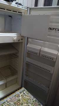 Продаётся холодильник SINO