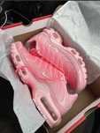 Nike Tuned Air розови