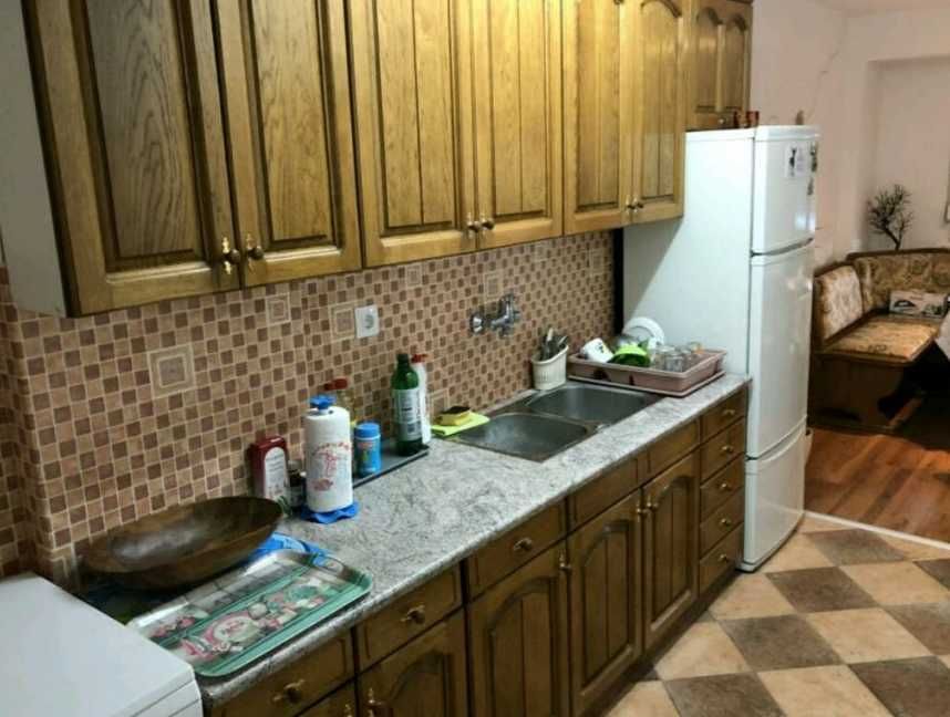 Дава се под наем Тристаен апартамент в Пловдив, Изгрев - 90 кв.м за 362.1 € - Снимка #4