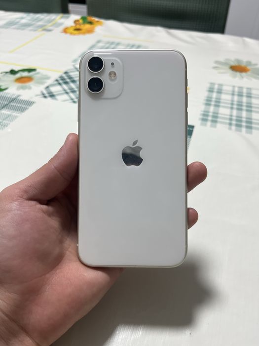 Айфон 11 сатылады