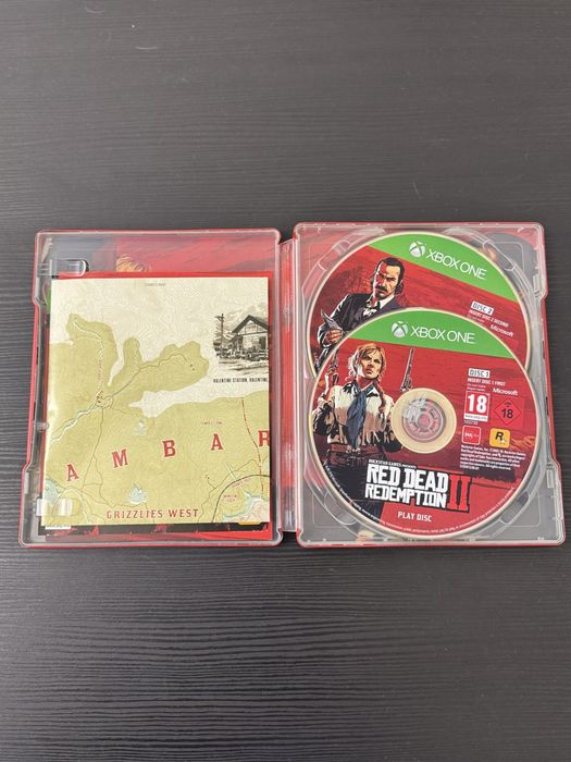 Vand Red Dead Redemption II pentru Xbox One -Editie speciala Steelbook
