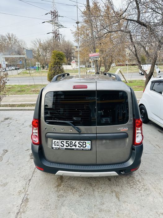 Lada Largus cross 2022