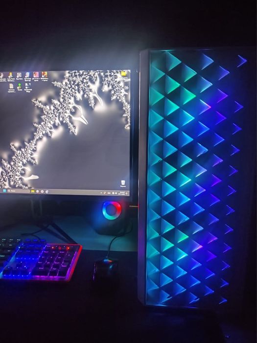 Продаёться игровой компьютер