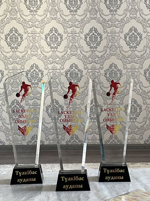 статуэтка , Можем нанести ваш логотип или надпись на изделие