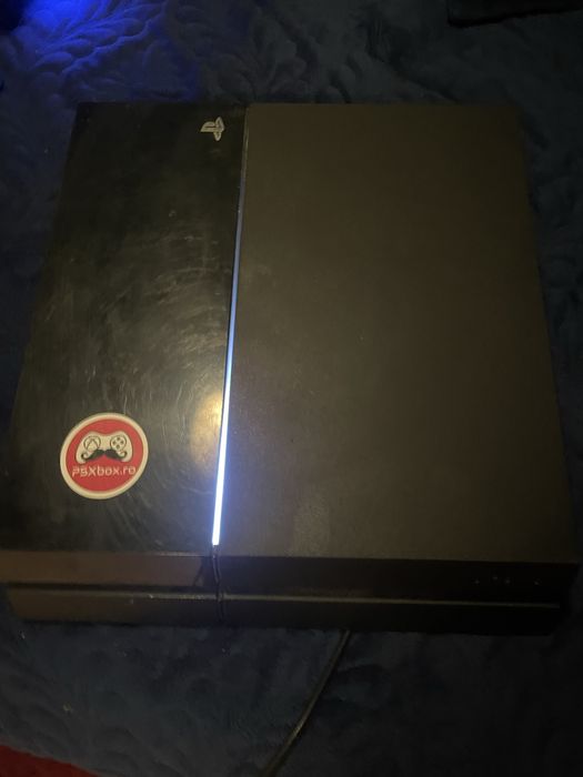 Ps 4 3 manete 2 jocuri