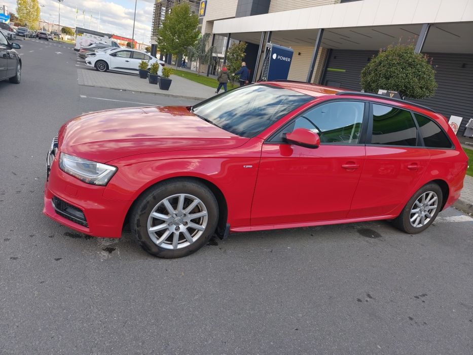 Vând Audi A4 b8 facelift S-line an 2014 euro 6