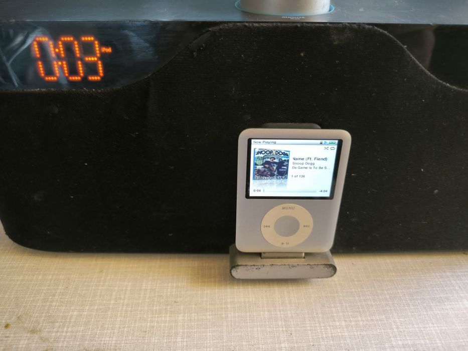 Boxa bluethooth radio