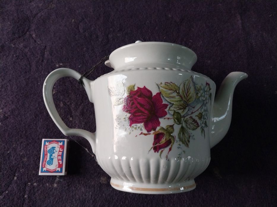 Чайники фарфор.Целые.СССР.