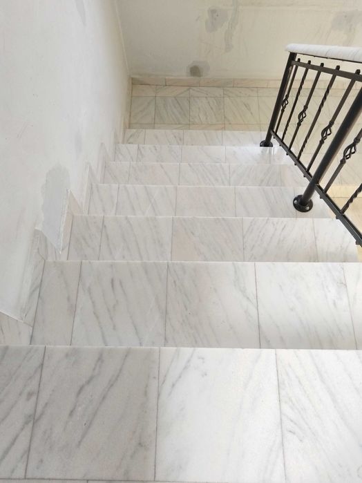 Oferim servicii de curățare piatra naturala,marmura,granit.