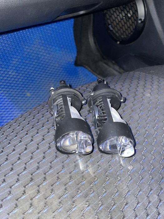 Продам Линзы Н4 новые