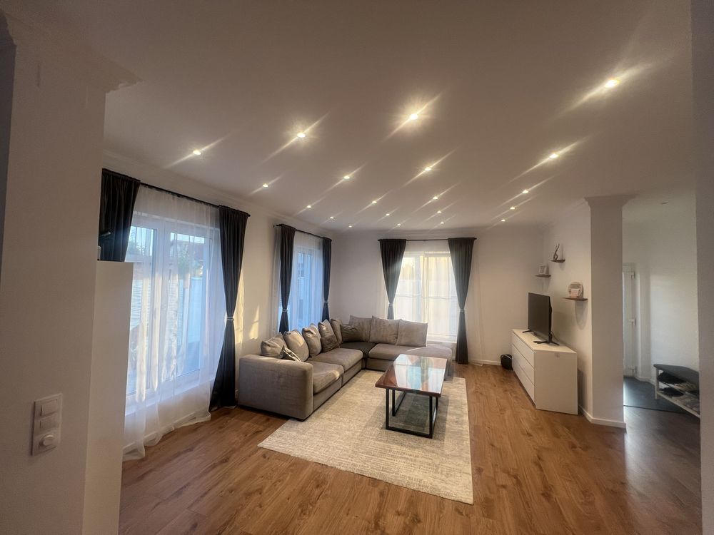 Vand casa individuala Proprietar