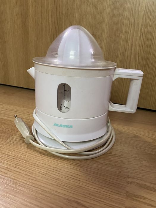 Storcator de citrice electric