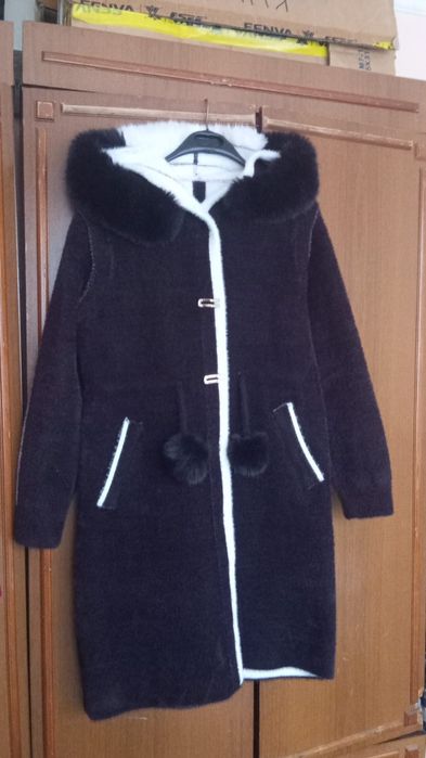 Продам пальто женское