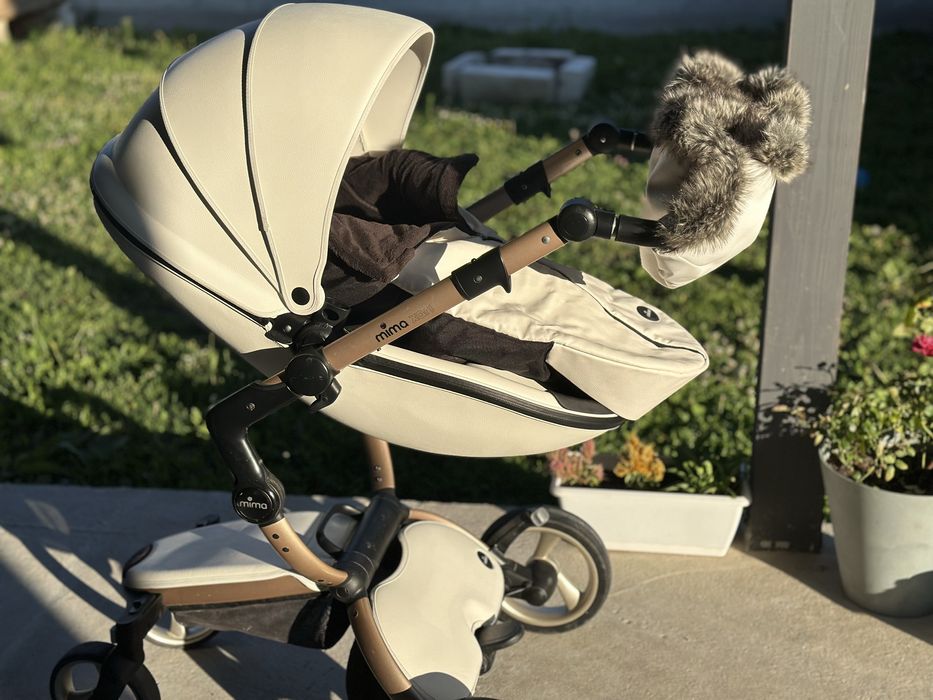 Cărucior Mima XARI cu accesorii