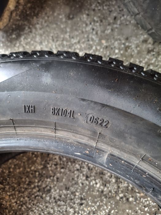 Летни гуми Sunfull и всесезонни Pirelli