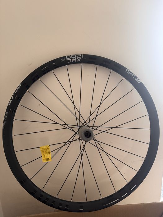 Roata Spate MTB Gravel Carbon Xmc 1200 Spline 27.5 30mm 12x142mm Disc