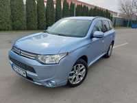 Mitsubishi Outlander 4x4 PHEV Plug-in hybrid