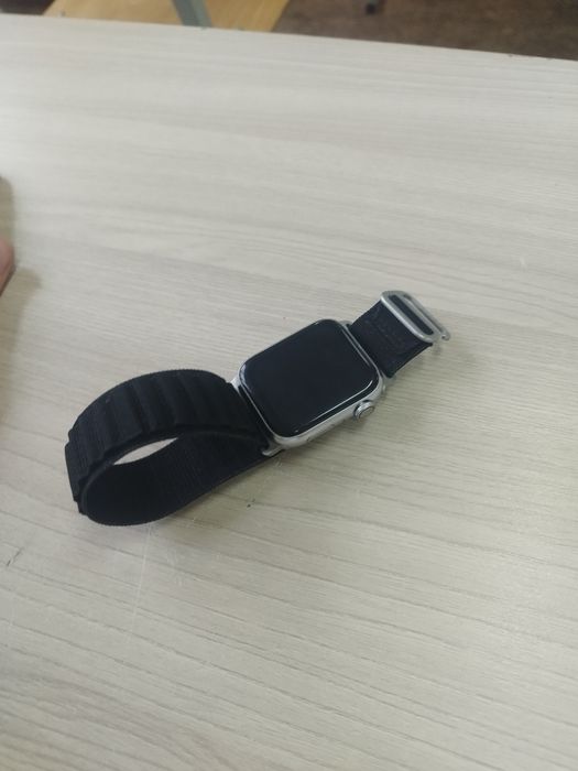 Смарт воч продам срочно