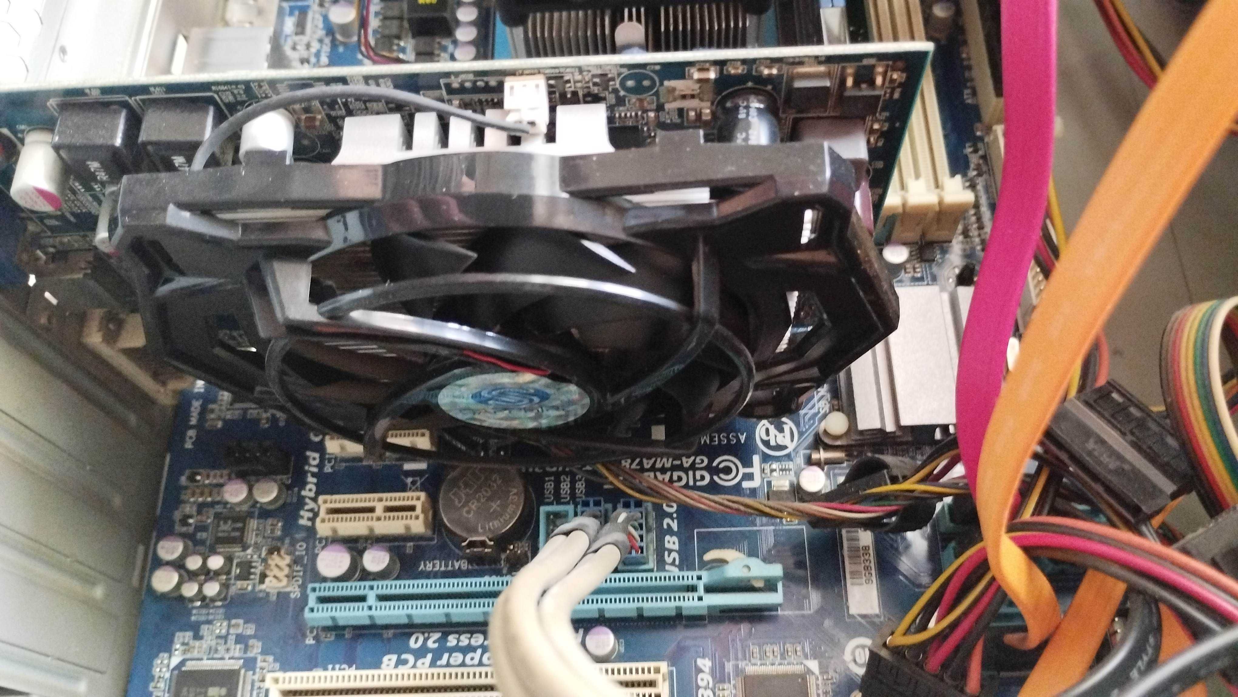 Компютър AMD от 2010г