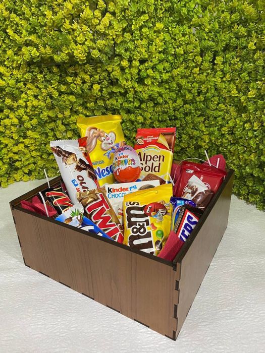 Подарочные коробки