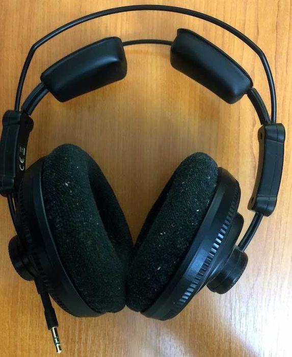 Casti studio SUPERLUX HD-668 B dinamice, semi-deschise