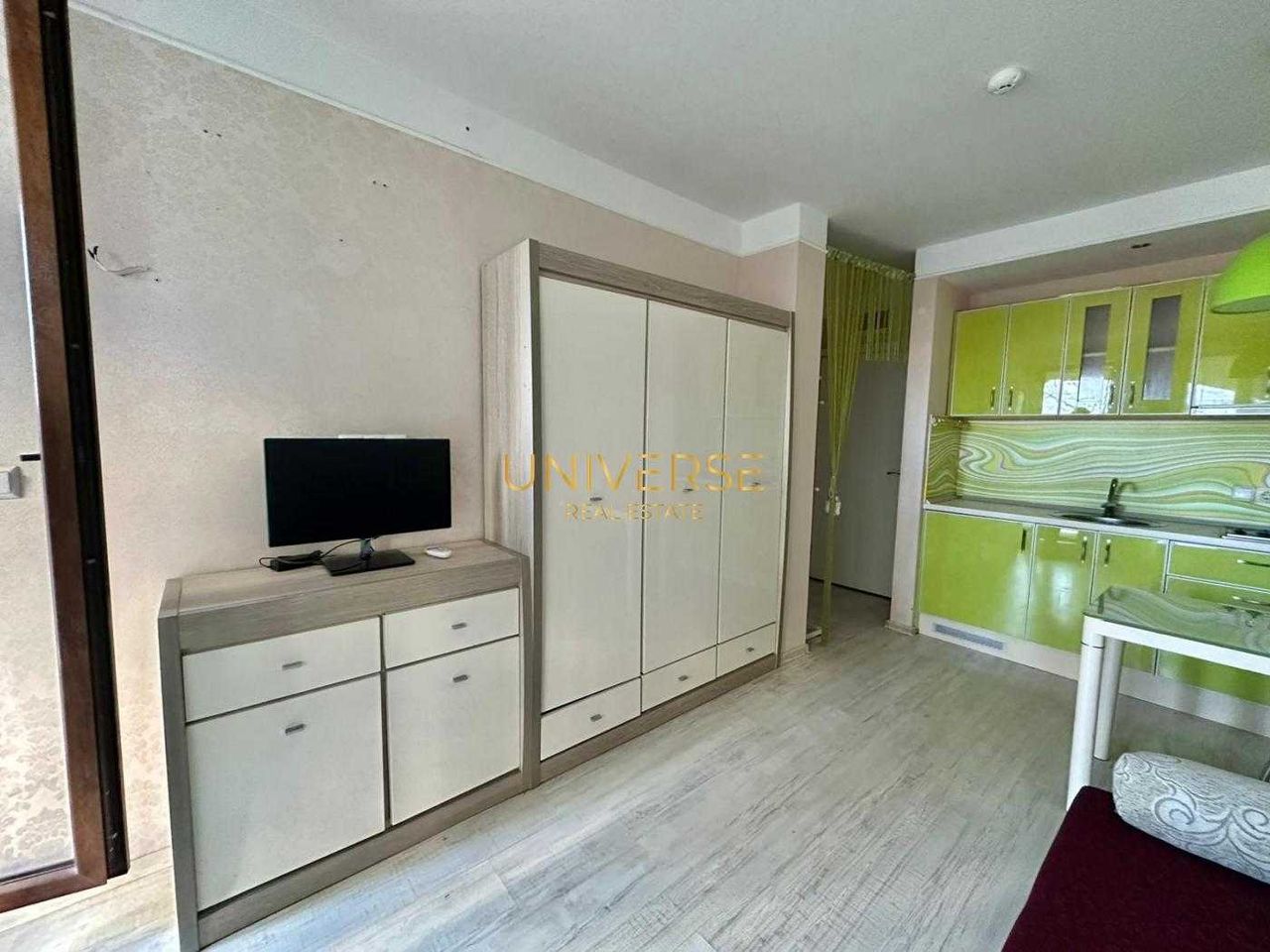 Продава се Едностаен апартамент в к.к. Слънчев бряг - 32 кв.м за 1500 €/кв.м - Снимка #2