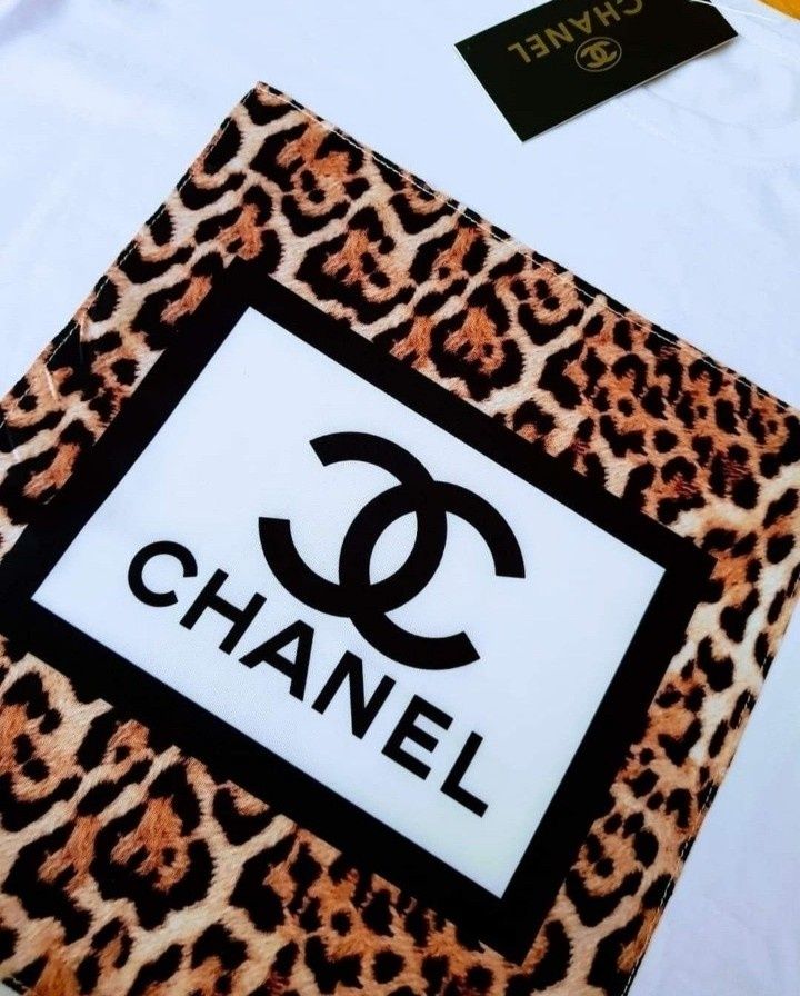 Compleu Chanel animal print, diverse mărimi, Italia