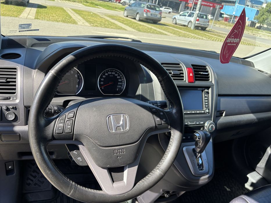 Honda CR-V бензин автоматик