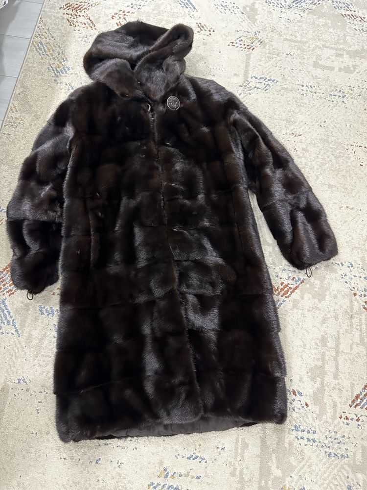 Продам натуральную норковую шубу