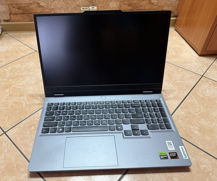 Игровой ноутбук RTX 5060,  Lenovo LOQ15AHP10