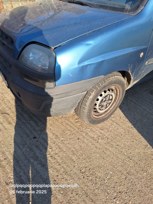 Vând Fiat doblo ,benzina