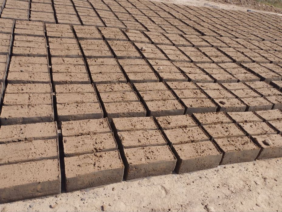 Loy blok 36x16 chotki tukilgan samarqand shaharida