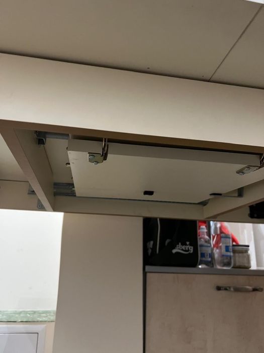 раздвижной обеденный стол