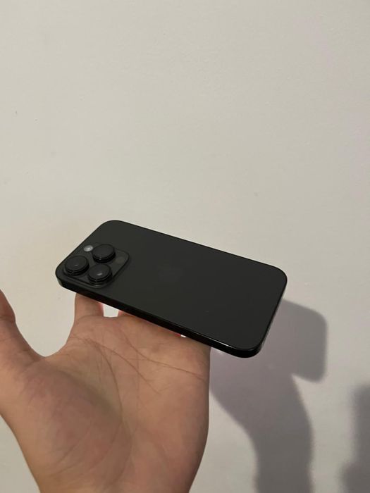 Продам Iphone 14 pro