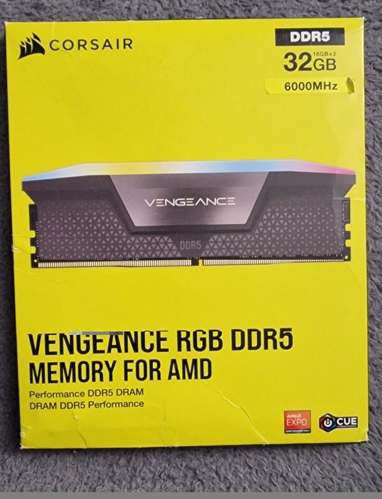 Corsair Vengeance RGB 32Gb 6000mt/s CL30! , AMD Expo
DDR5
Kit Dual Ch