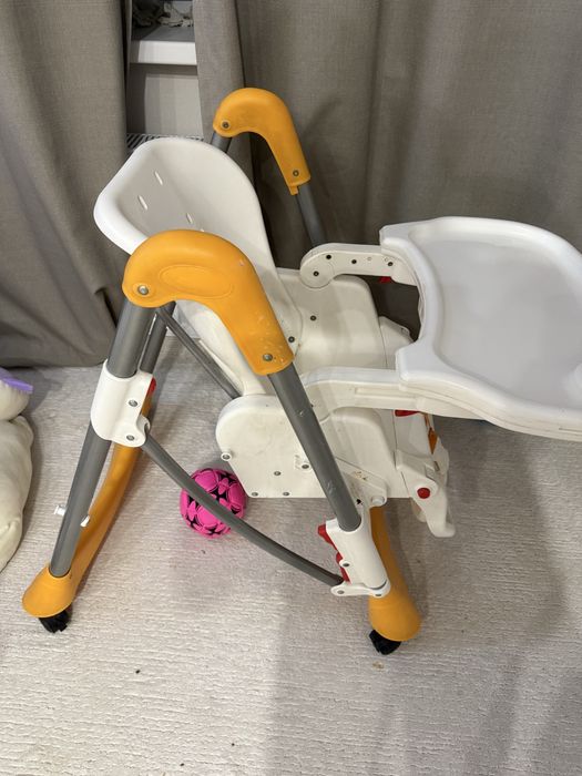 Детский столик обеденный