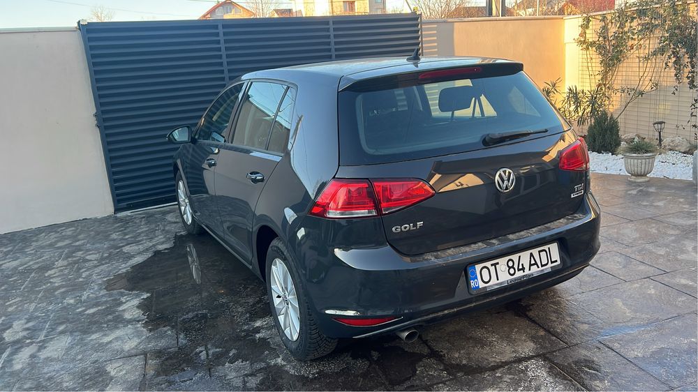 VW Golf 7  hatchback
