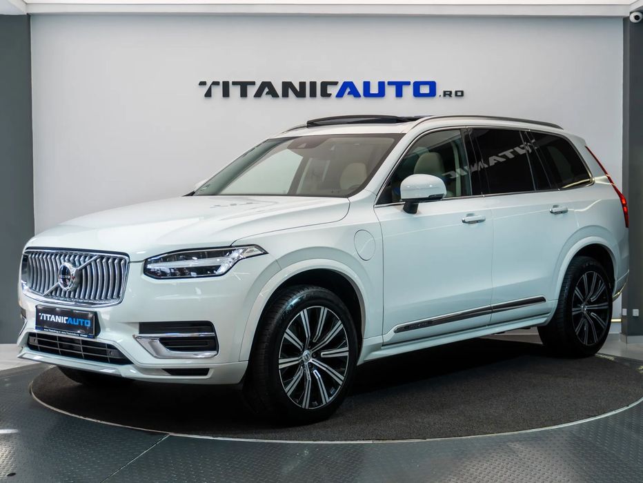 Volvo XC 90 • Volvo XC90 Recharge • T8 • Plug-in Hybrid • 2.0 • 391 CP • AWD •