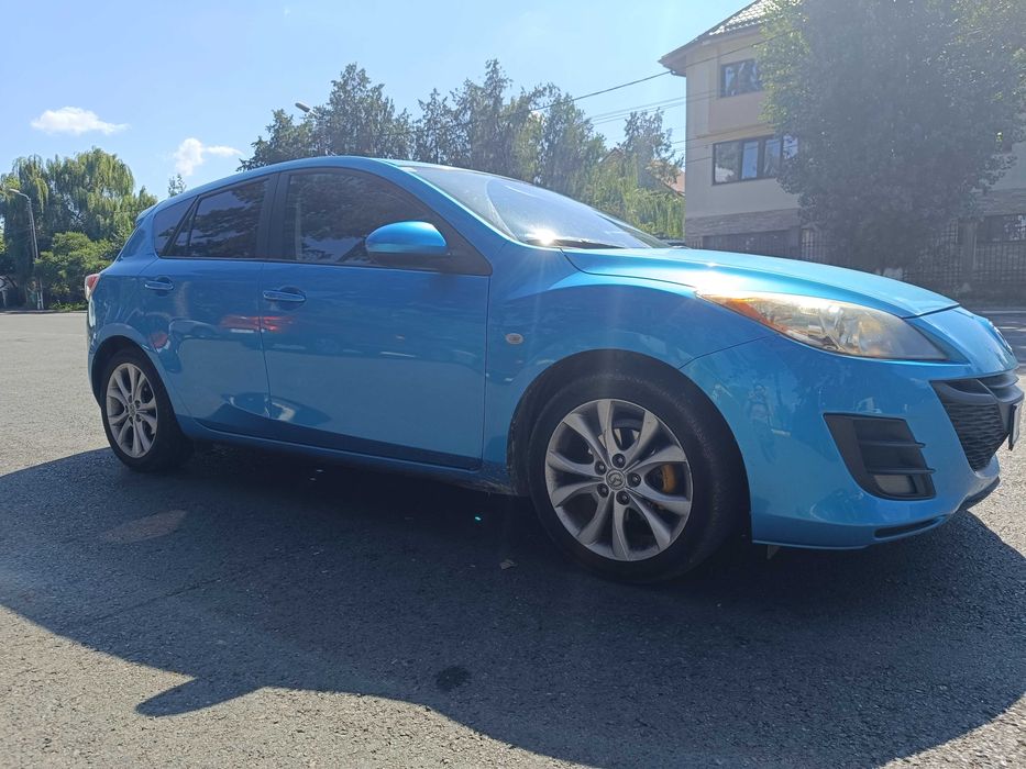 Vand MAZDA 3, 1.6 benzina , 105cp